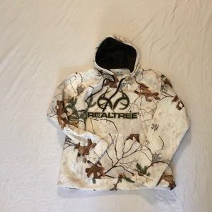 Realtree sweatshirt